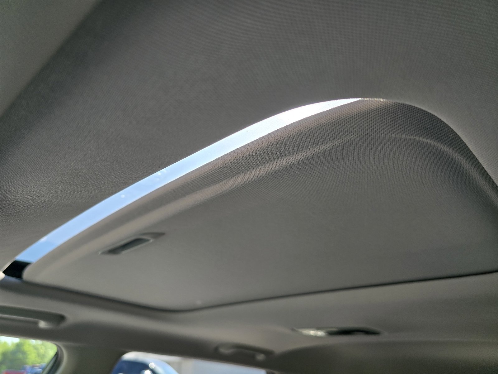Used 2025 Kia Seltos EX w/ EX Sunroof Package FWD image 23