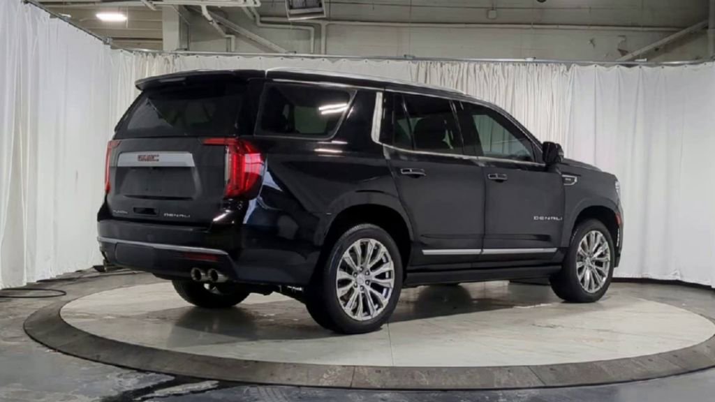 Used 2024 GMC Yukon Denali w/ Max Trailering Package image 10