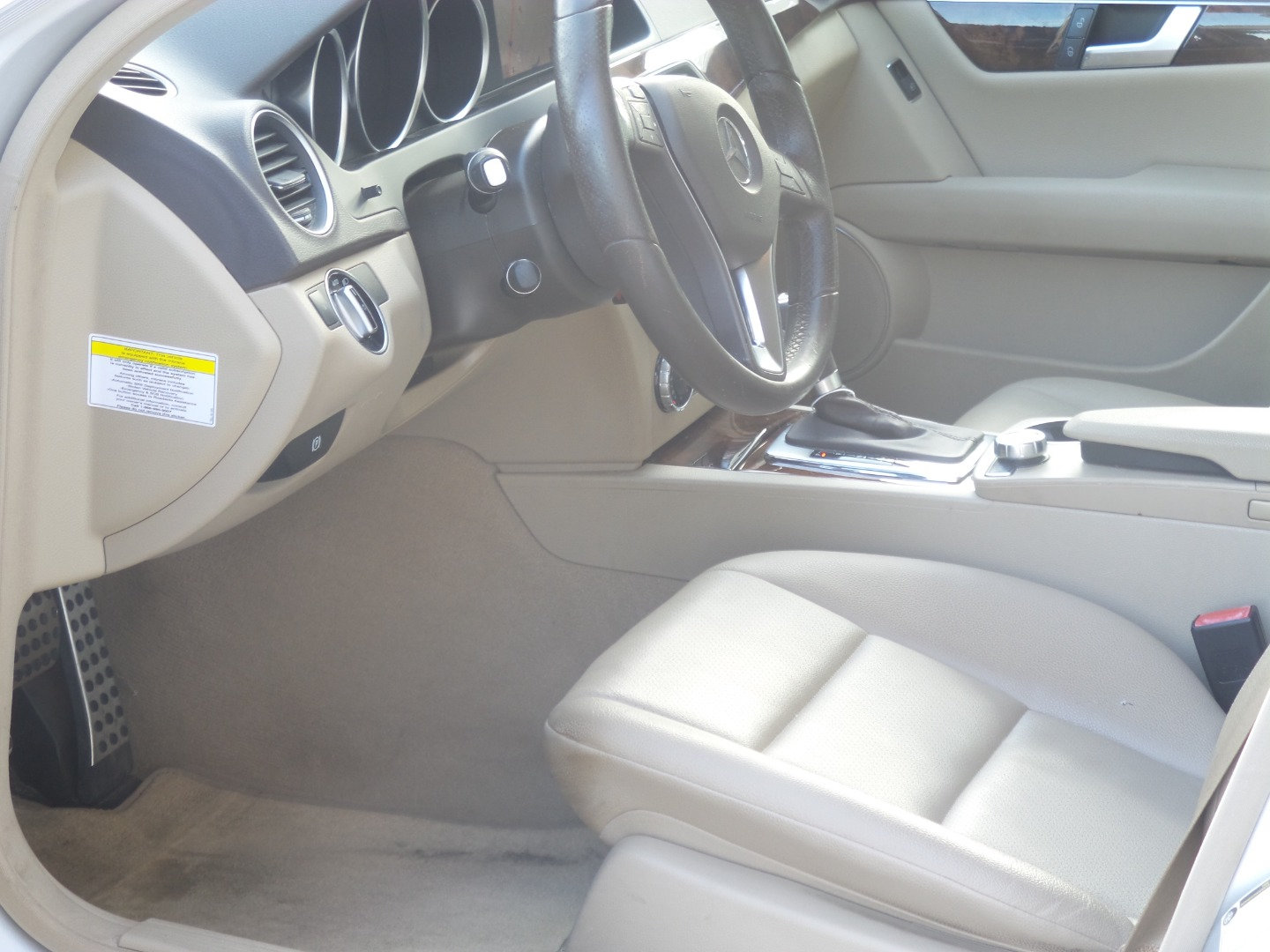 Used 2013 Mercedes-Benz C 250 Sedan image 50