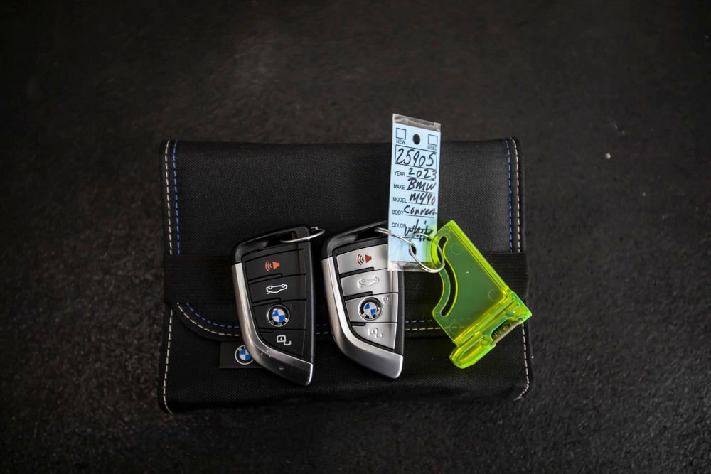 Used 2023 BMW M440i Convertible w/ Premium Package image 51