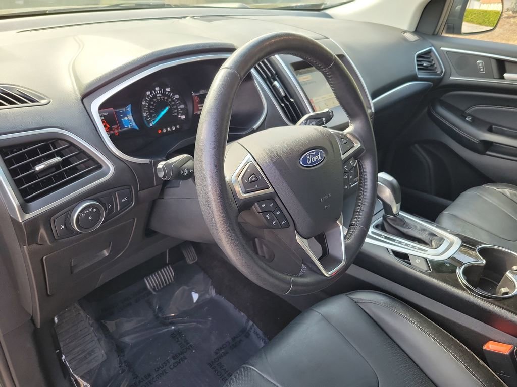Used 2017 Ford Edge Titanium w/ Equipment Group 302A image 22