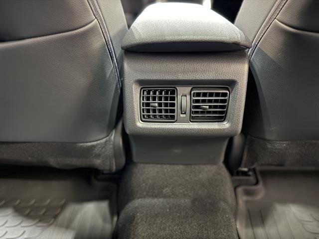 Used 2023 Toyota Camry XLE image 23