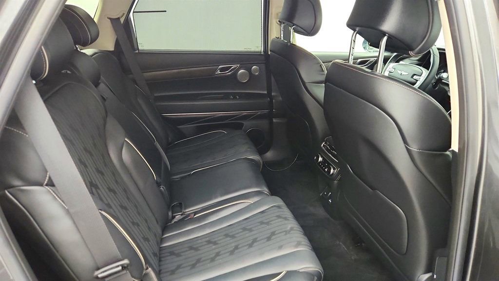 Used 2024 Genesis GV80 3.5T image 25