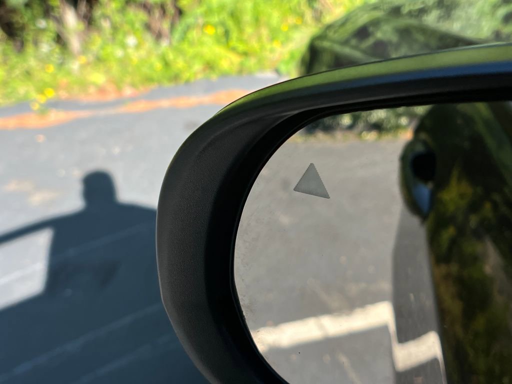 Used 2024 Jeep Compass Latitude image 25