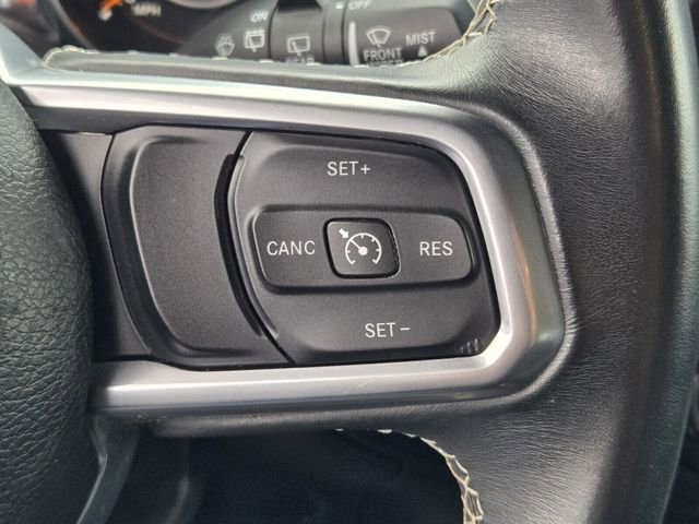 Used 2019 Jeep Wrangler Unlimited Sahara AWD/4WD image 26