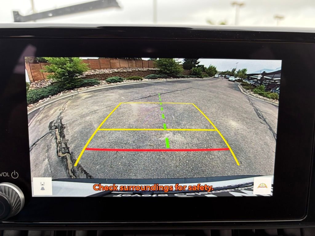 Used 2024 Toyota RAV4 XLE image 21