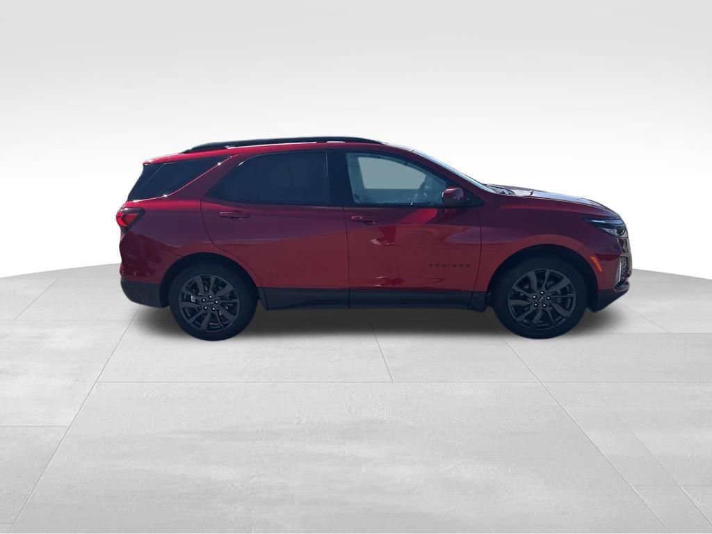Used 2024 Chevrolet Equinox RS image 7
