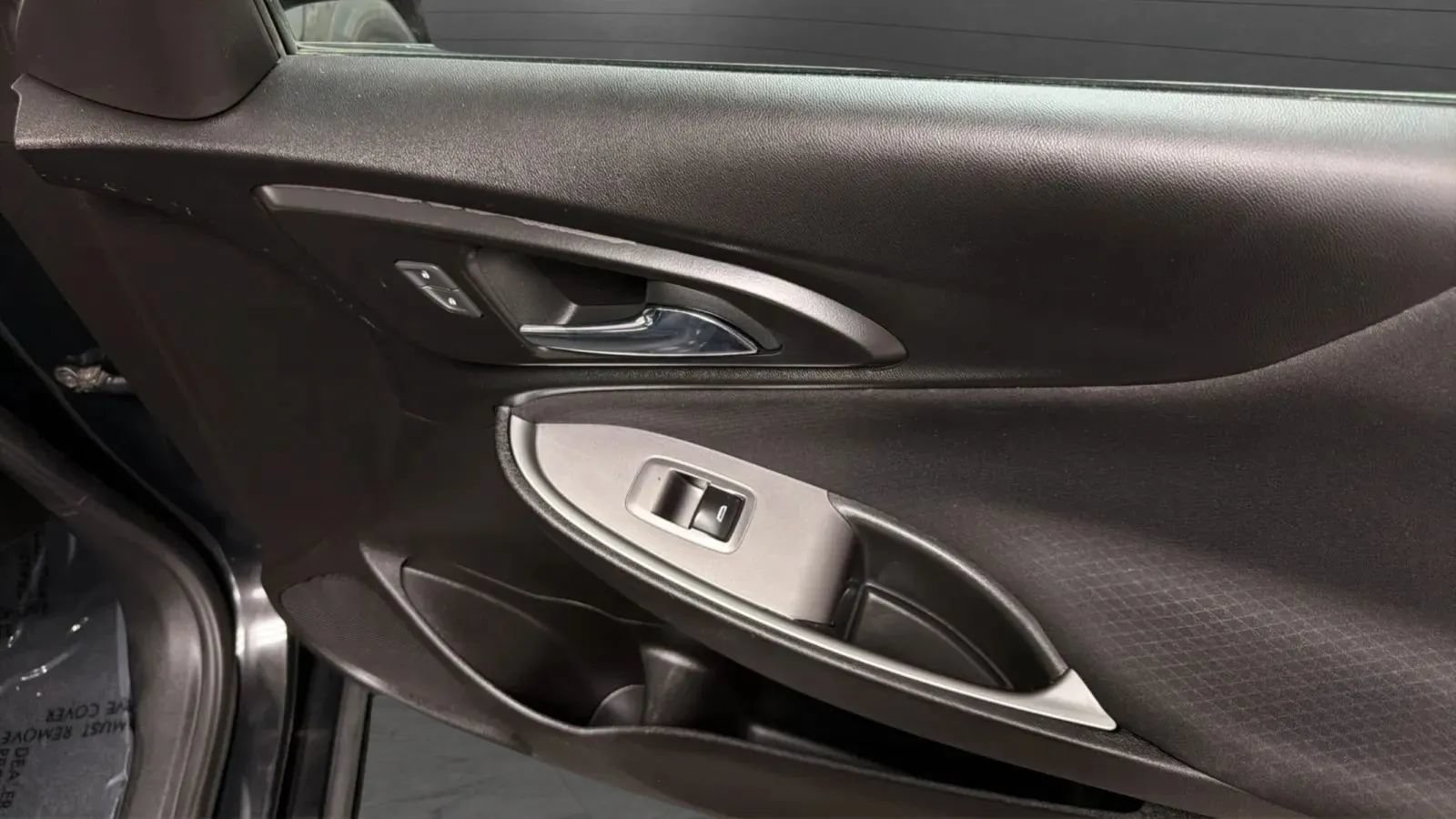 Used 2022 Chevrolet Malibu LT FWD image 18