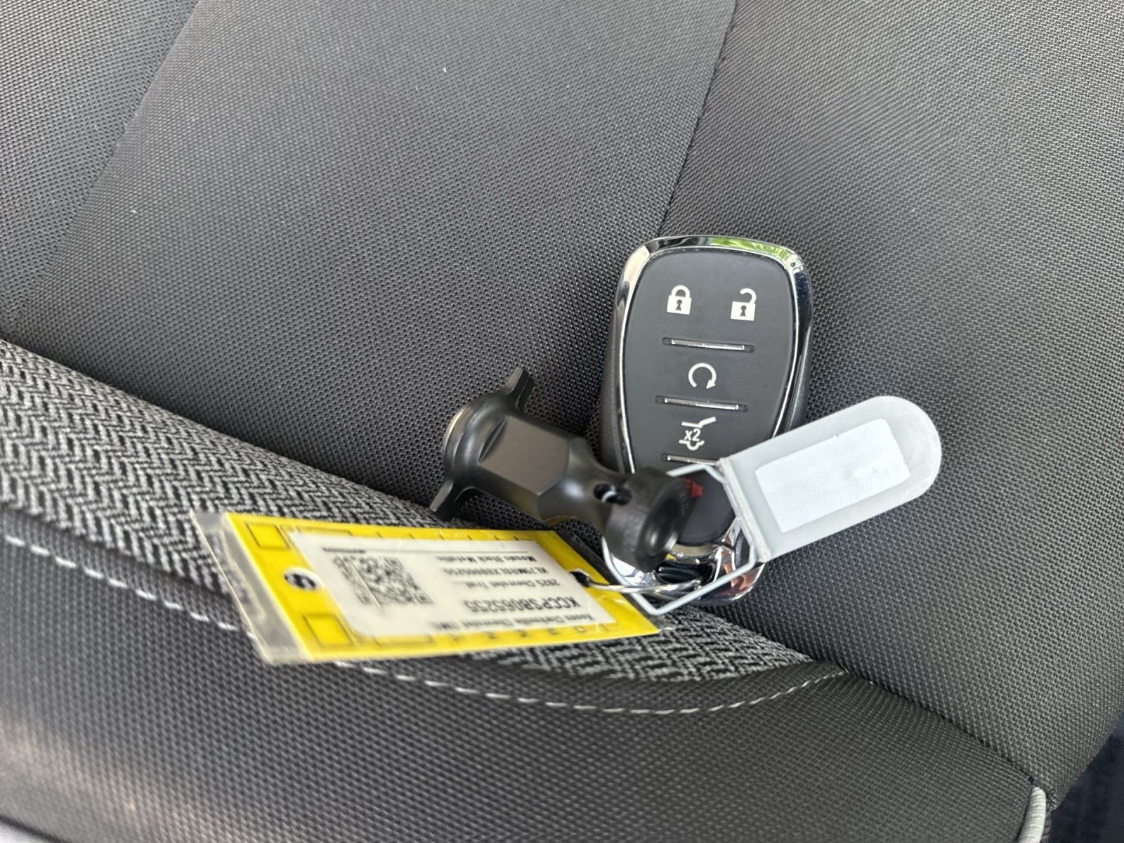 Used 2025 Chevrolet TrailBlazer LT AWD/4WD image 24