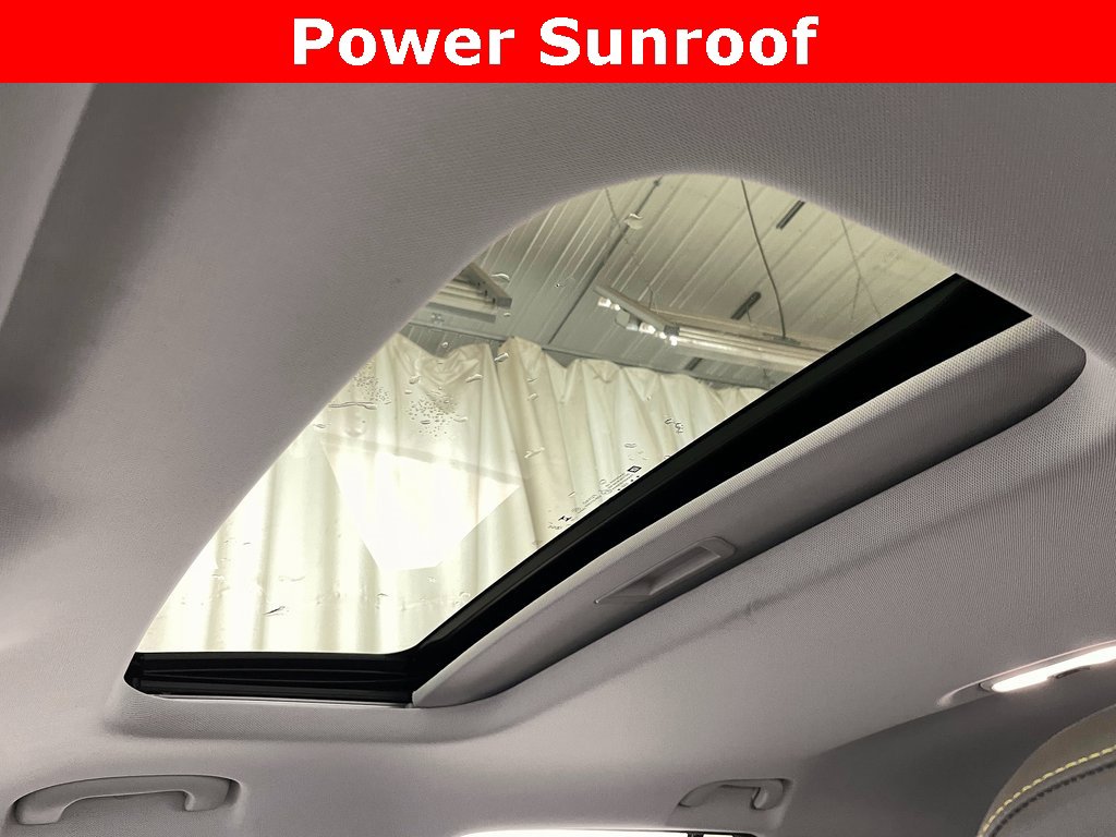 Certified 2024 Chevrolet Trax ACTIV w/ Sunroof Package image 4