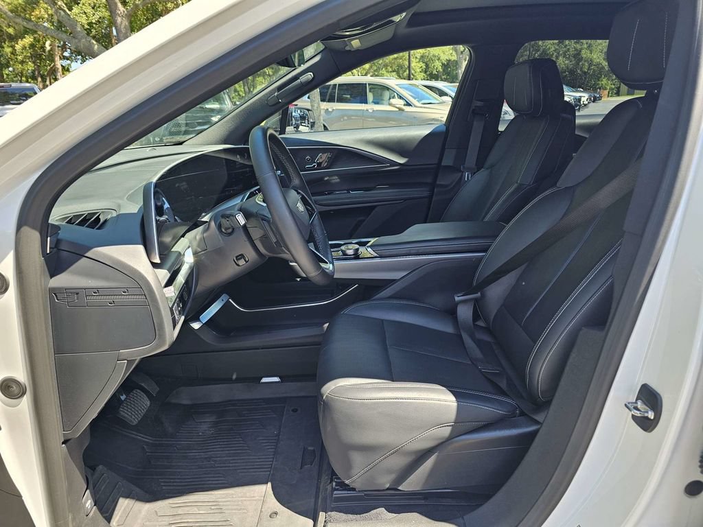 Certified 2024 Cadillac Lyriq Luxury w/ LPO, Floor Liner Package AWD/4WD image 22