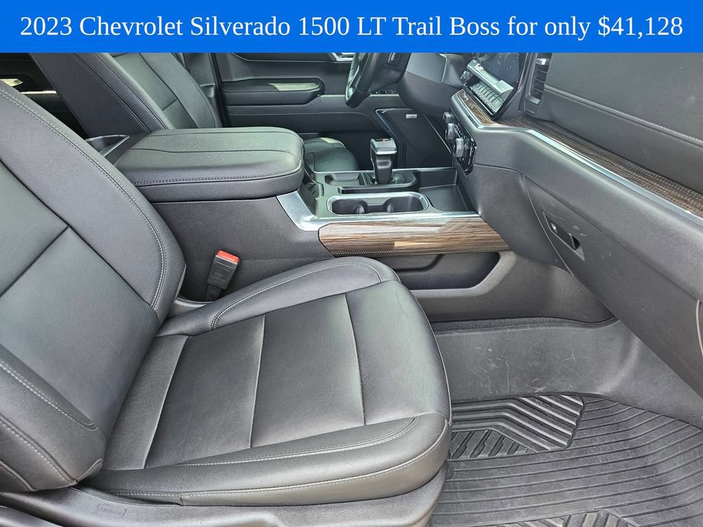 Used 2023 Chevrolet Silverado 1500 LT Trail Boss w/ Convenience Package II AWD/4WD image 11