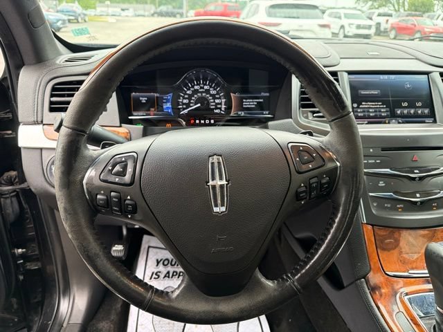 Used 2015 Lincoln MKS AWD w/ Equipment Group 201A image 15