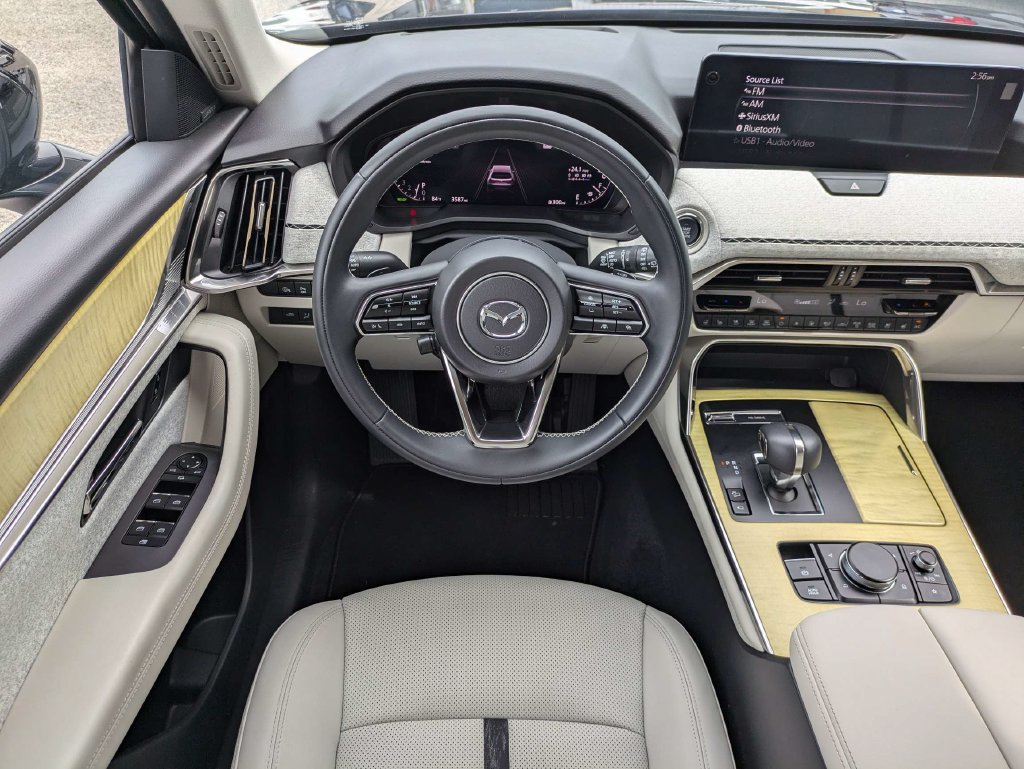 Certified 2026 MAZDA CX-90 3.3 Turbo S w/ Premium Plus AWD/4WD image 17
