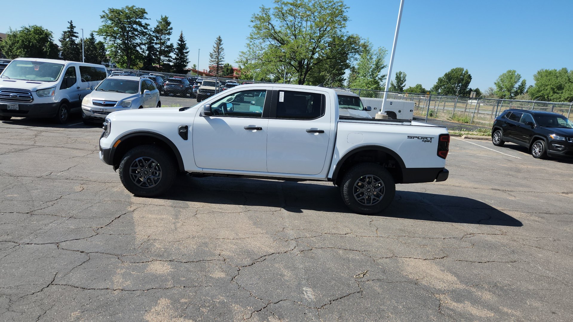 New 2026 Ford Ranger XLT w/ Trailer Tow Package AWD/4WD image 4