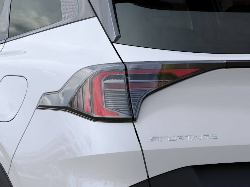New 2027 Kia Sportage LX FWD image 11