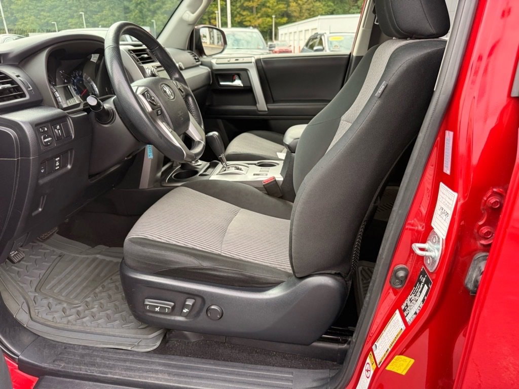 Used 2019 Toyota 4Runner SR5 image 13