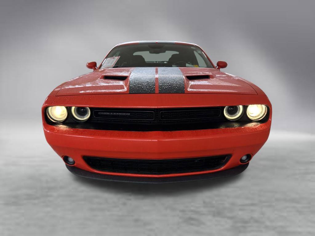 Used 2017 Dodge Challenger SXT w/ Blacktop Package RWD image 15