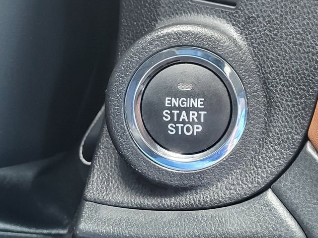 Used 2023 Subaru Outback Touring XT image 25