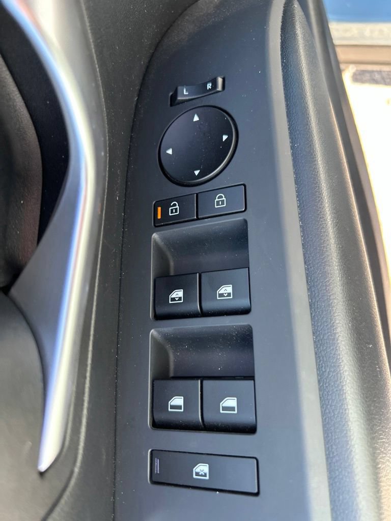 Used 2026 Hyundai Santa Cruz SEL AWD/4WD image 11