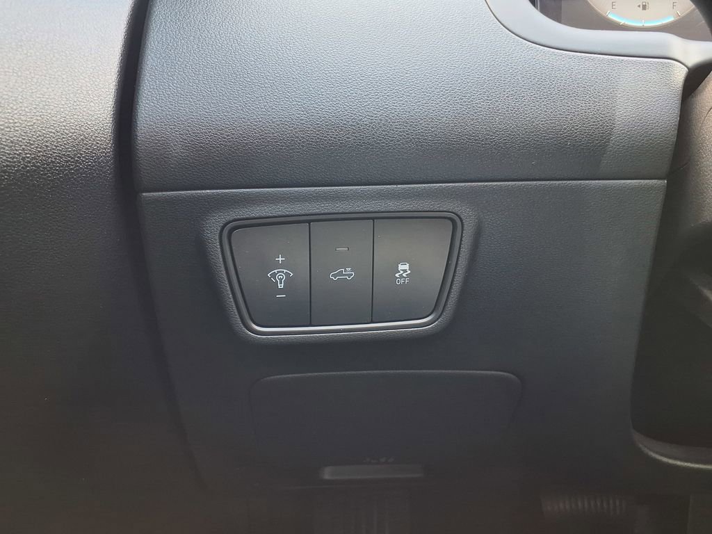 Used 2024 Hyundai Santa Cruz Night image 26