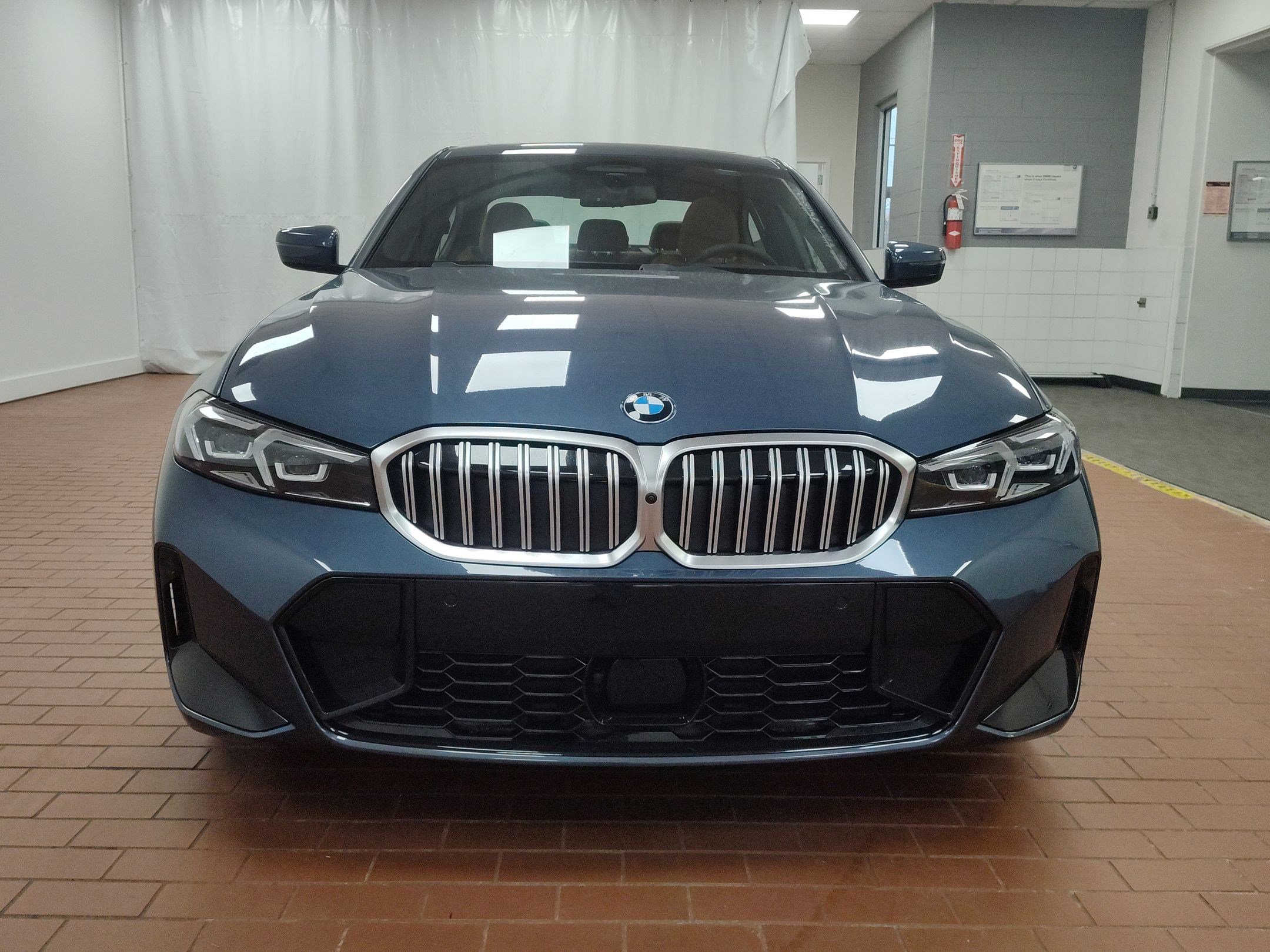 New 2026 BMW 330i xDrive Sedan w/ M Sport Package image 5