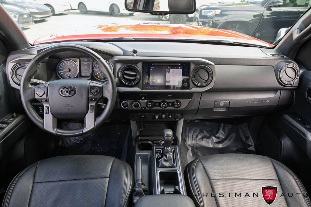 Used 2019 Toyota Tacoma TRD Off-Road AWD/4WD image 38