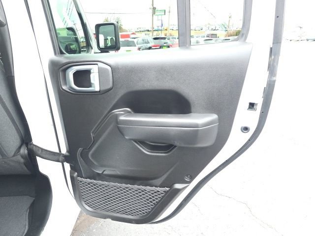 Used 2024 Jeep Wrangler Sport S image 39