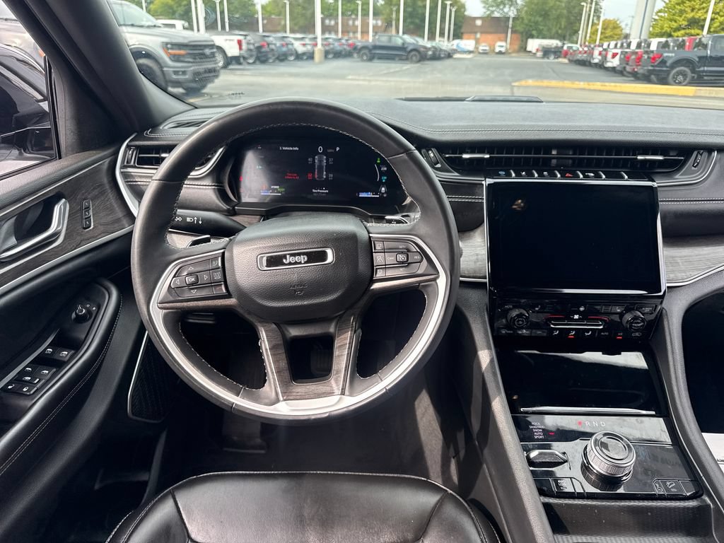 Used 2024 Jeep Grand Cherokee Limited 4xe AWD/4WD image 19