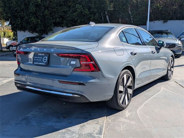 Certified 2023 Volvo S60 T8 Ultimate image 3