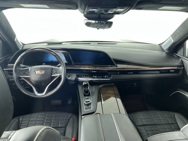 Certified 2024 Cadillac Escalade Sport Platinum w/ LPO, ONYX Package AWD/4WD image 21