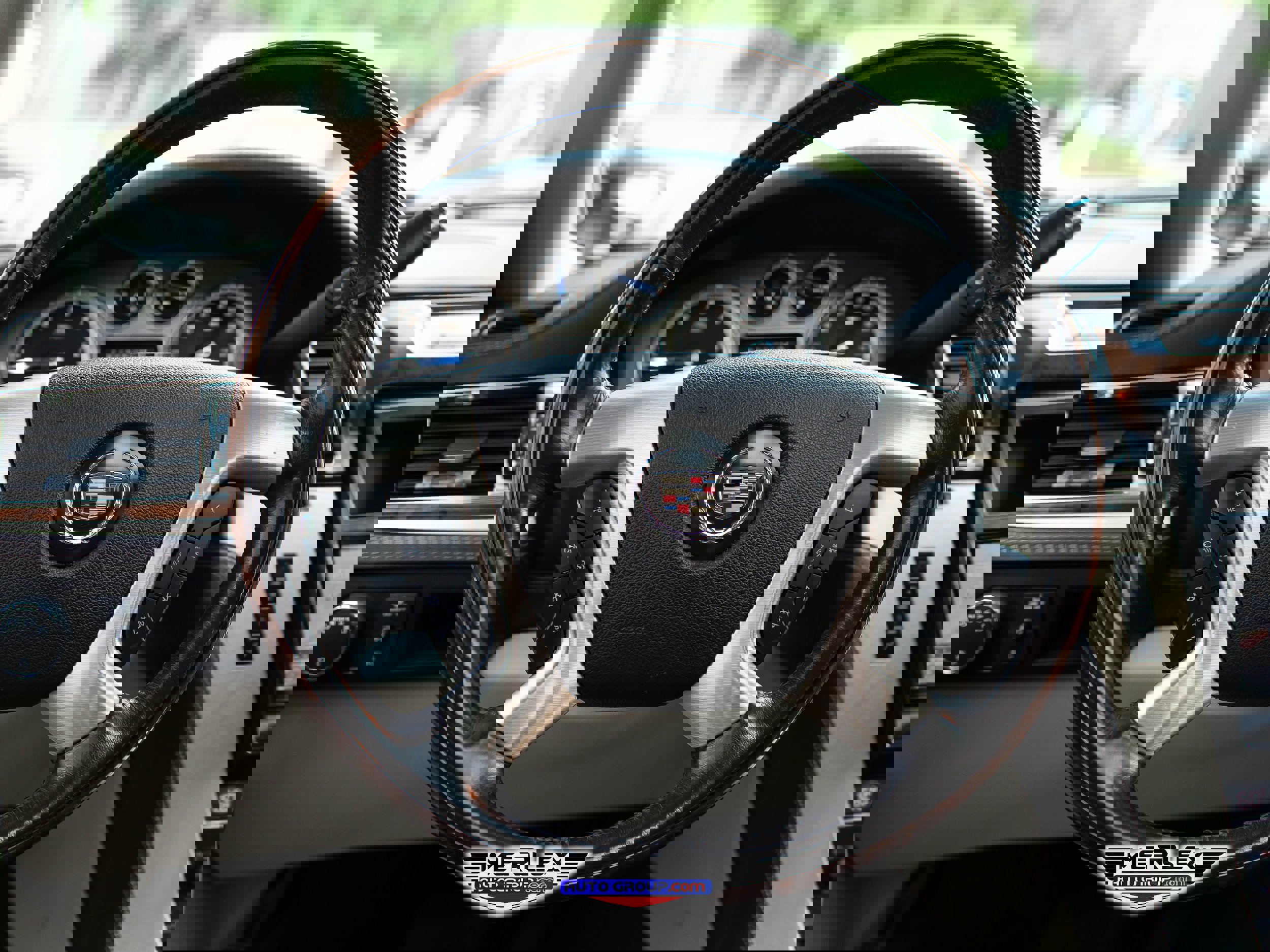 Used 2013 Cadillac Escalade Platinum image 26
