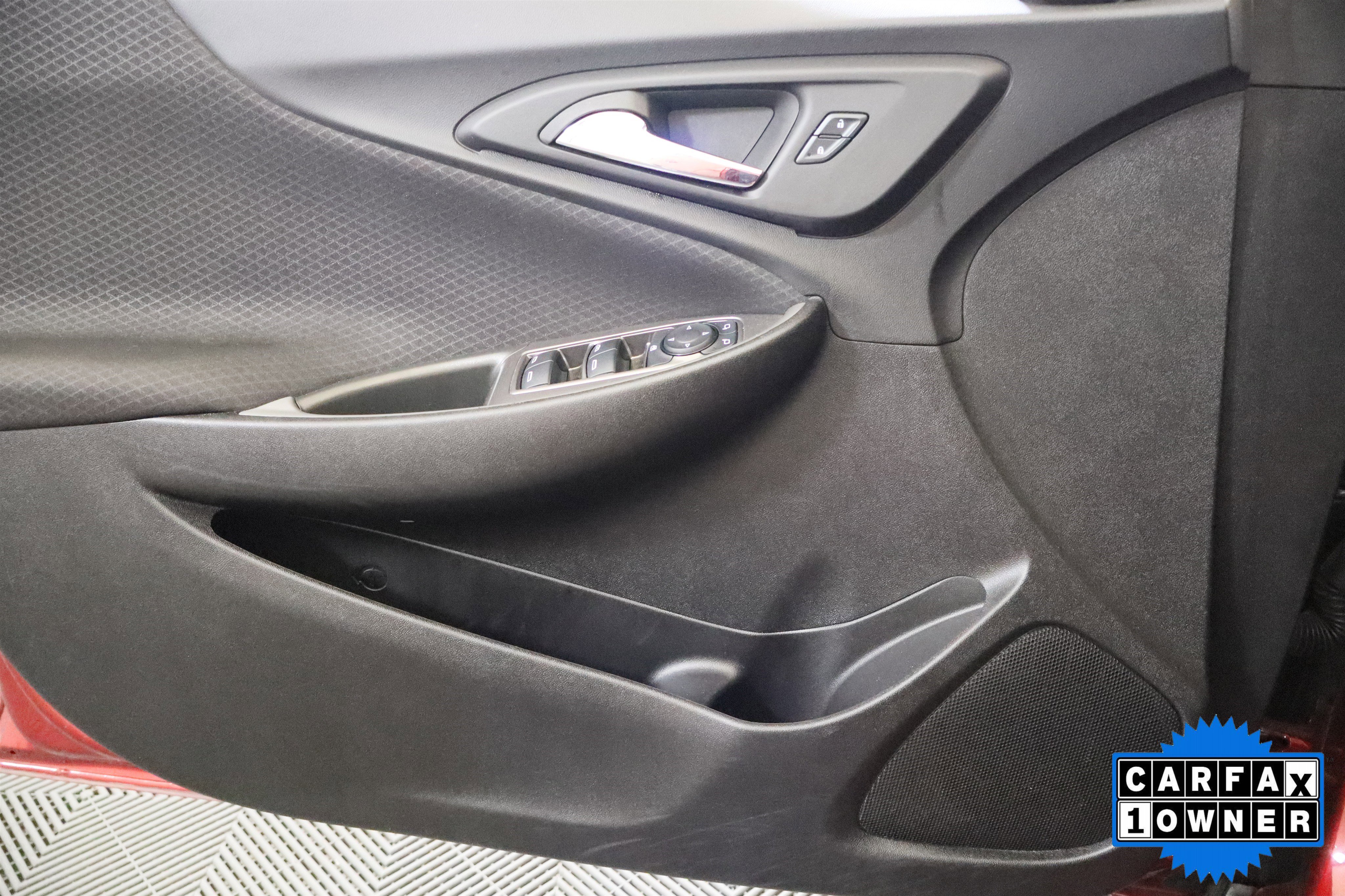 Used 2025 Chevrolet Malibu LT image 33
