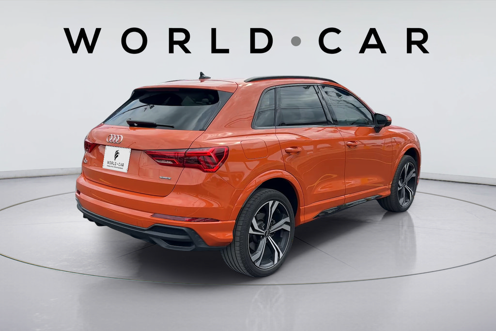 Used 2024 Audi Q3 2.0T Premium Plus w/ Premium Plus Package AWD/4WD image 3