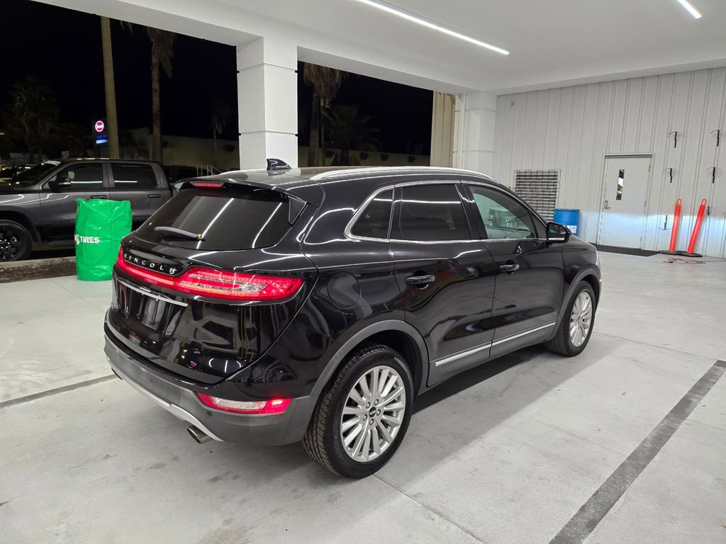 Used 2019 Lincoln MKC Premiere image 6