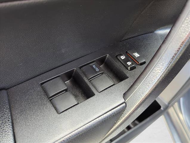 Used 2019 Toyota Corolla SE image 11