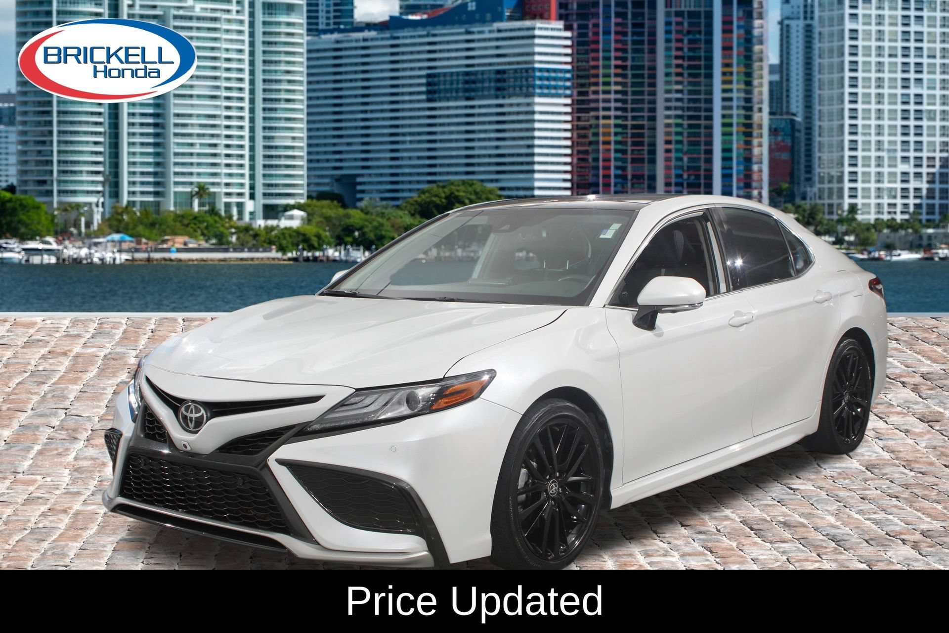Used 2024 Toyota Camry XSE w/ Driver Assist Package FWD image 1