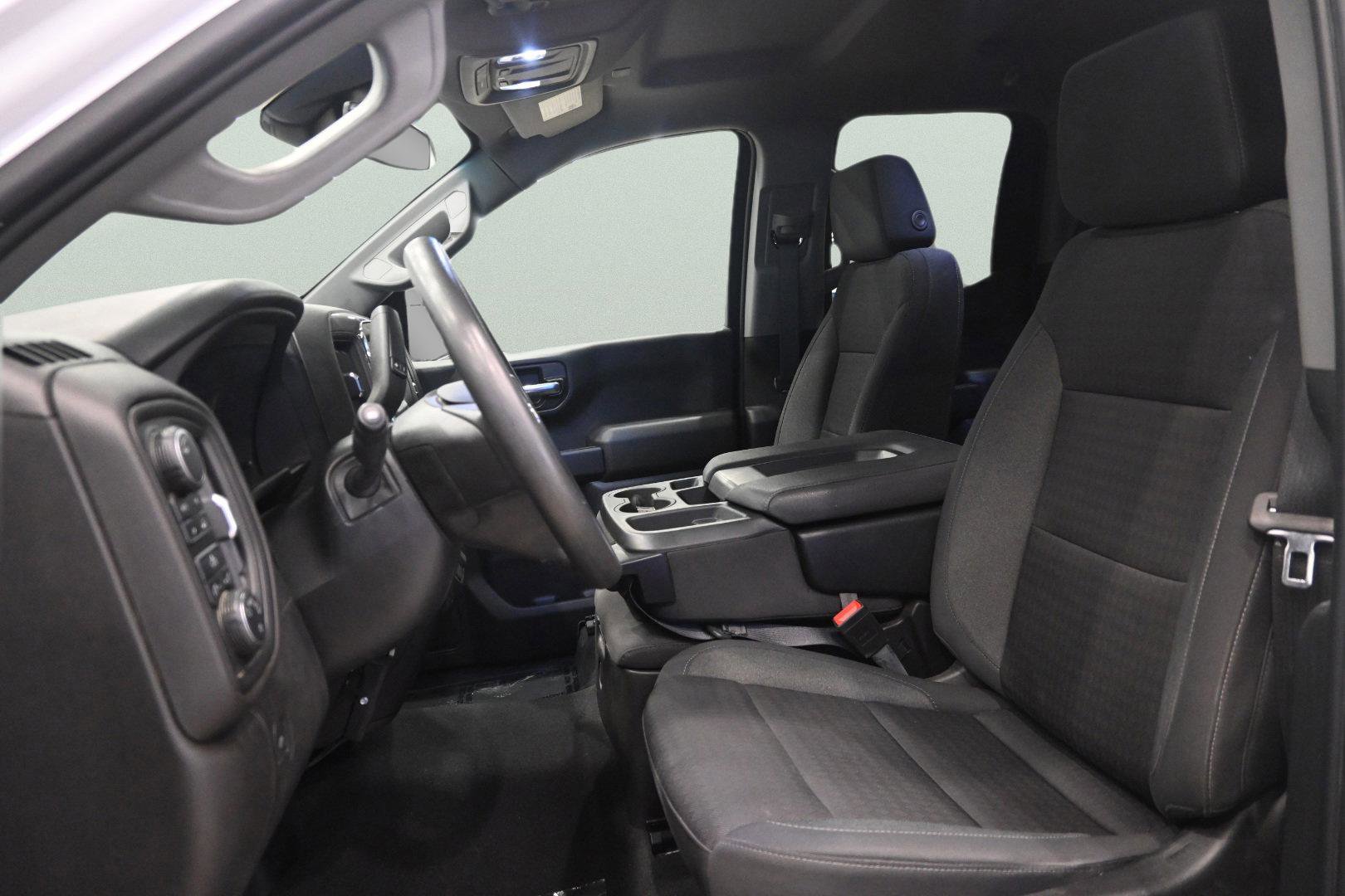 Used 2022 Chevrolet Silverado 1500 Custom image 10