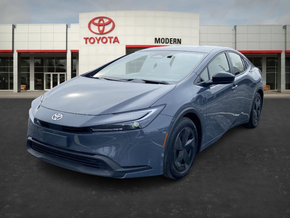 Used 2023 Toyota Prius LE