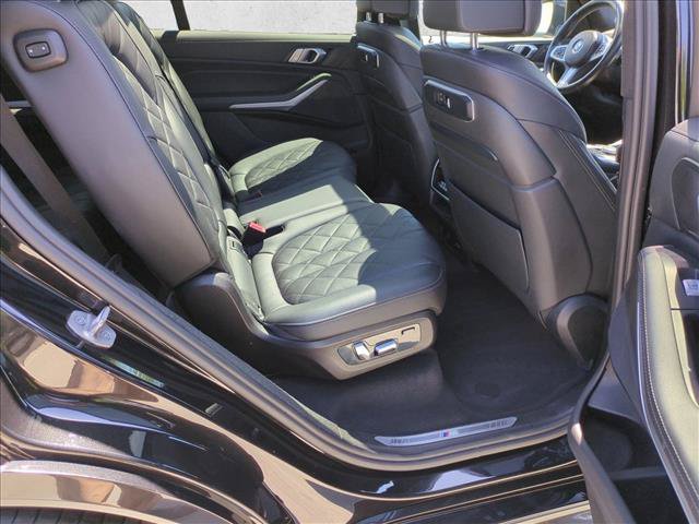 Used 2023 BMW X7 xDrive40i w/ M Sport Package AWD/4WD image 23