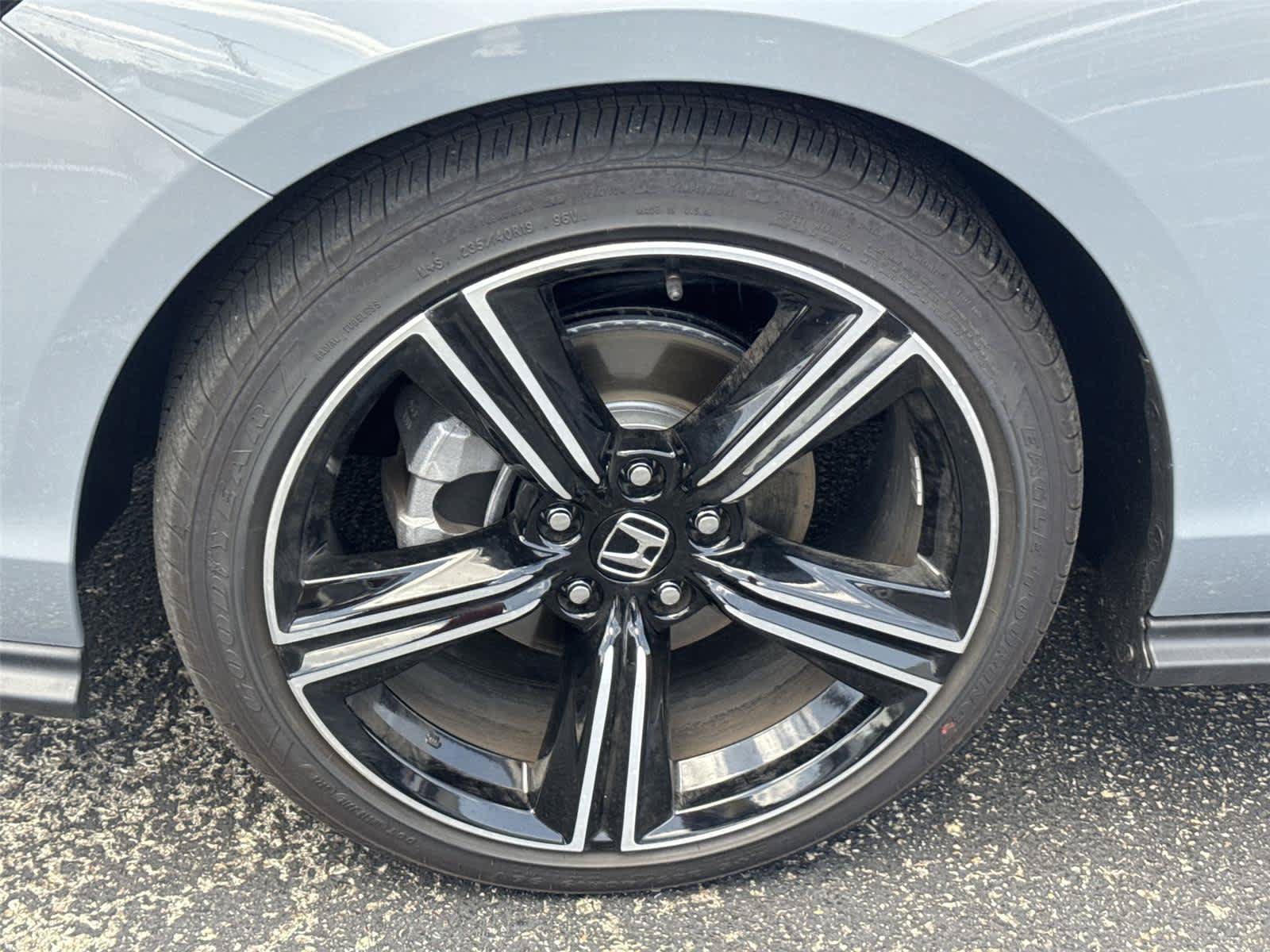 Used 2026 Honda Accord SE image 12