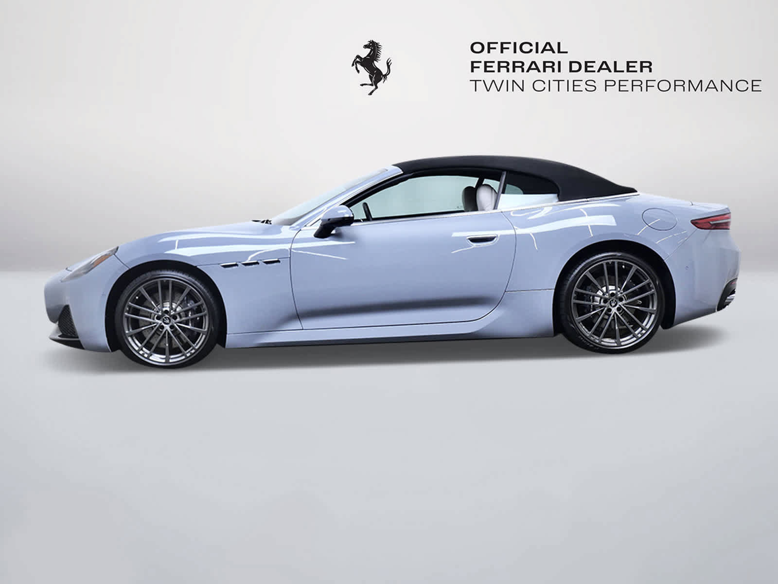 Used 2025 Maserati GranCabrio Modena AWD/4WD image 2