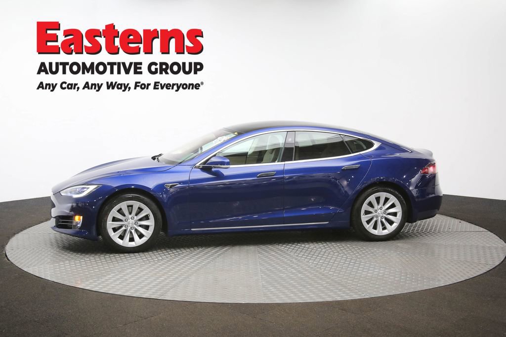Used 2017 Tesla Model S 90D image 56