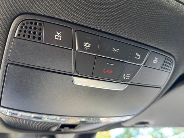 Used 2020 Mercedes-Benz GLC 63 AMG 4MATIC image 33