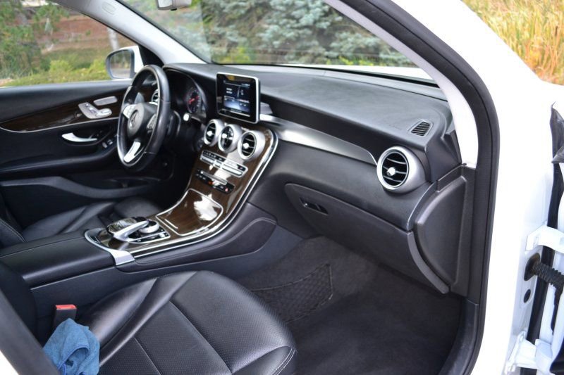 Used 2016 Mercedes-Benz GLC 300 4MATIC image 23