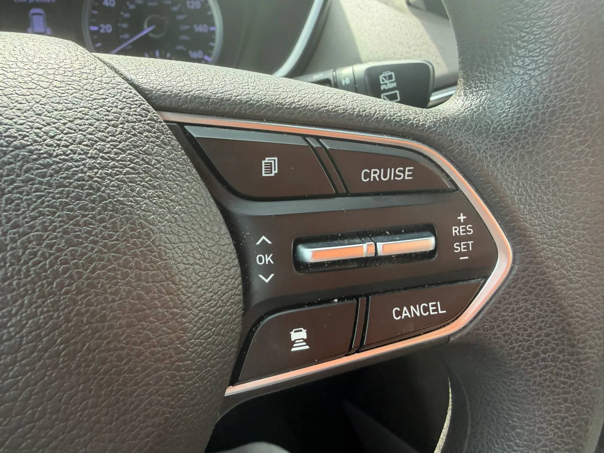 Used 2019 Hyundai Santa Fe SE FWD image 11