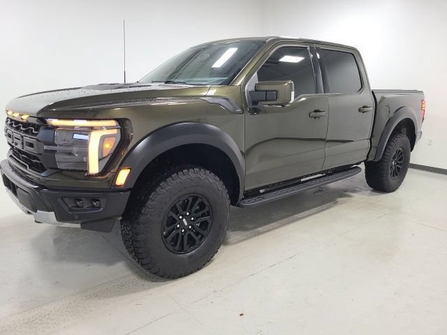 Used 2026 Ford F150 Raptor AWD/4WD image 3