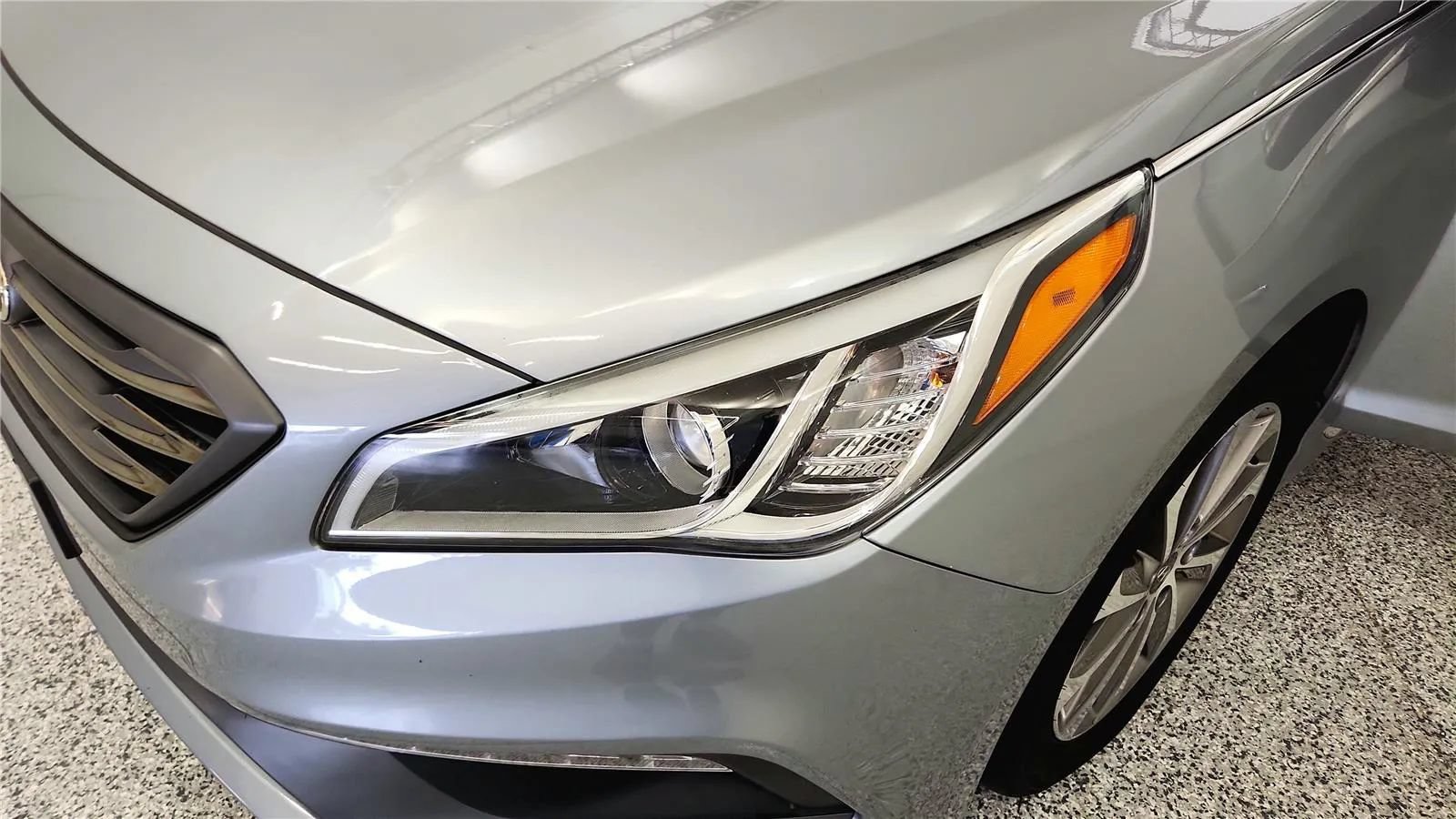 Used 2015 Hyundai Sonata Sport w/ Option Group 04 FWD image 14