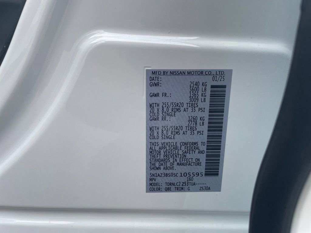 Certified 2025 Nissan Murano SV image 39