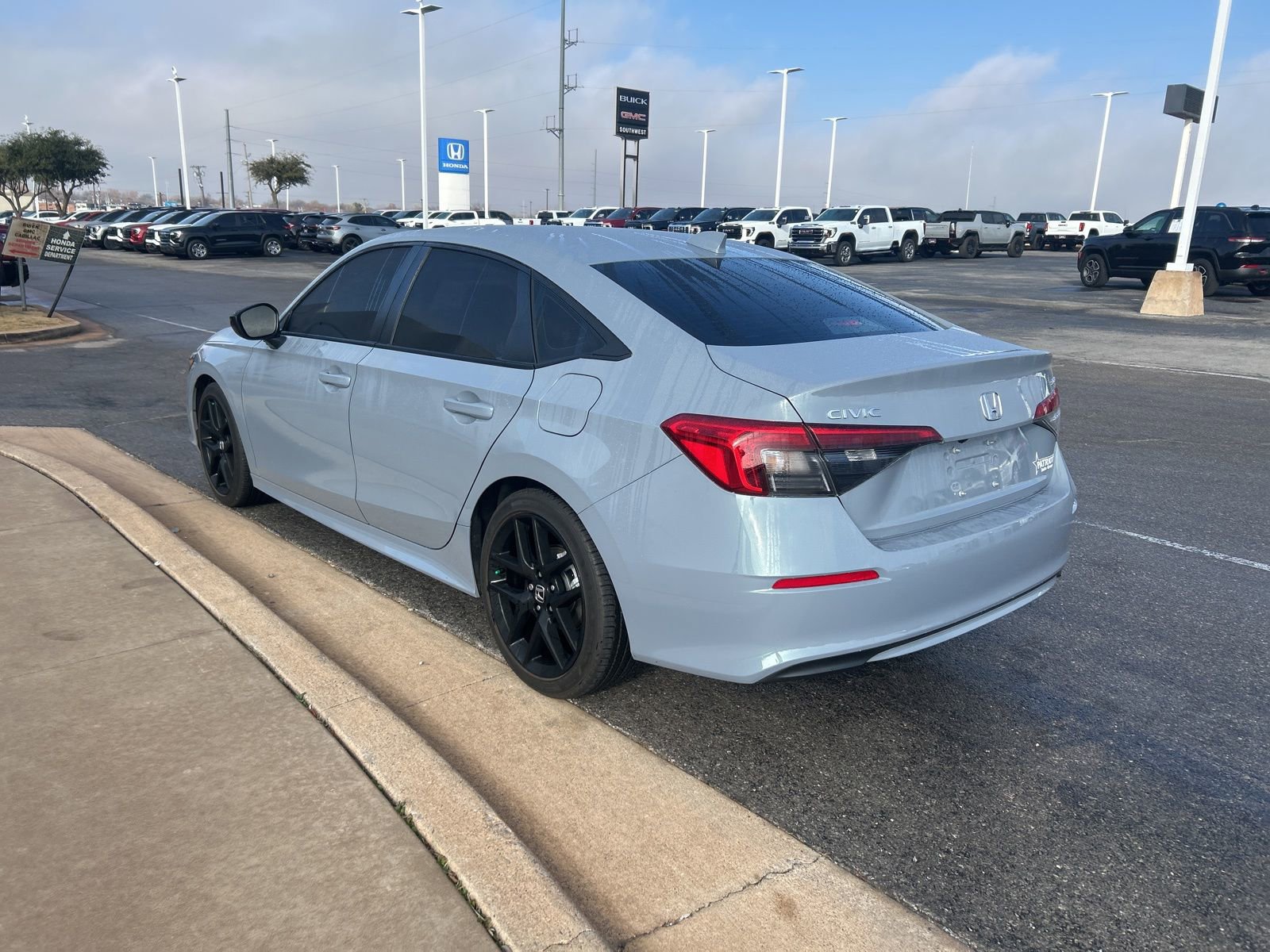 Used 2024 Honda Civic Sport image 7